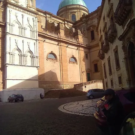 L'angelica Piazza Armerina